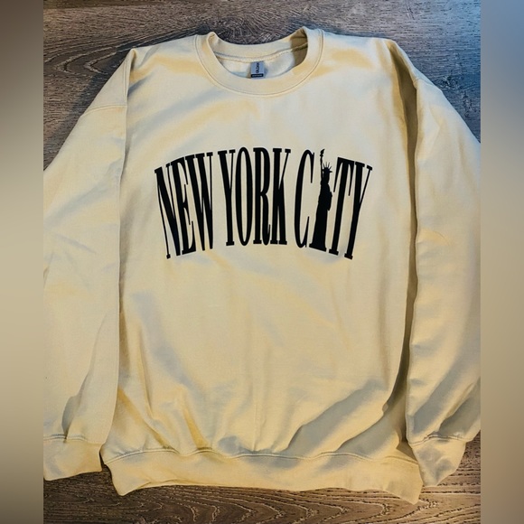 New York sweatshirt - Picture 3 of 4